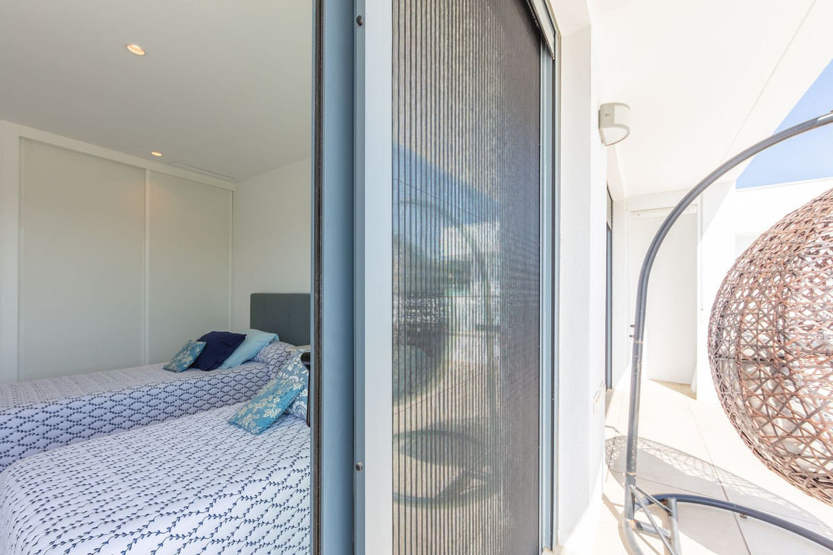 Huis te koop in La Duquesa | 4 slaapkamers H5287693