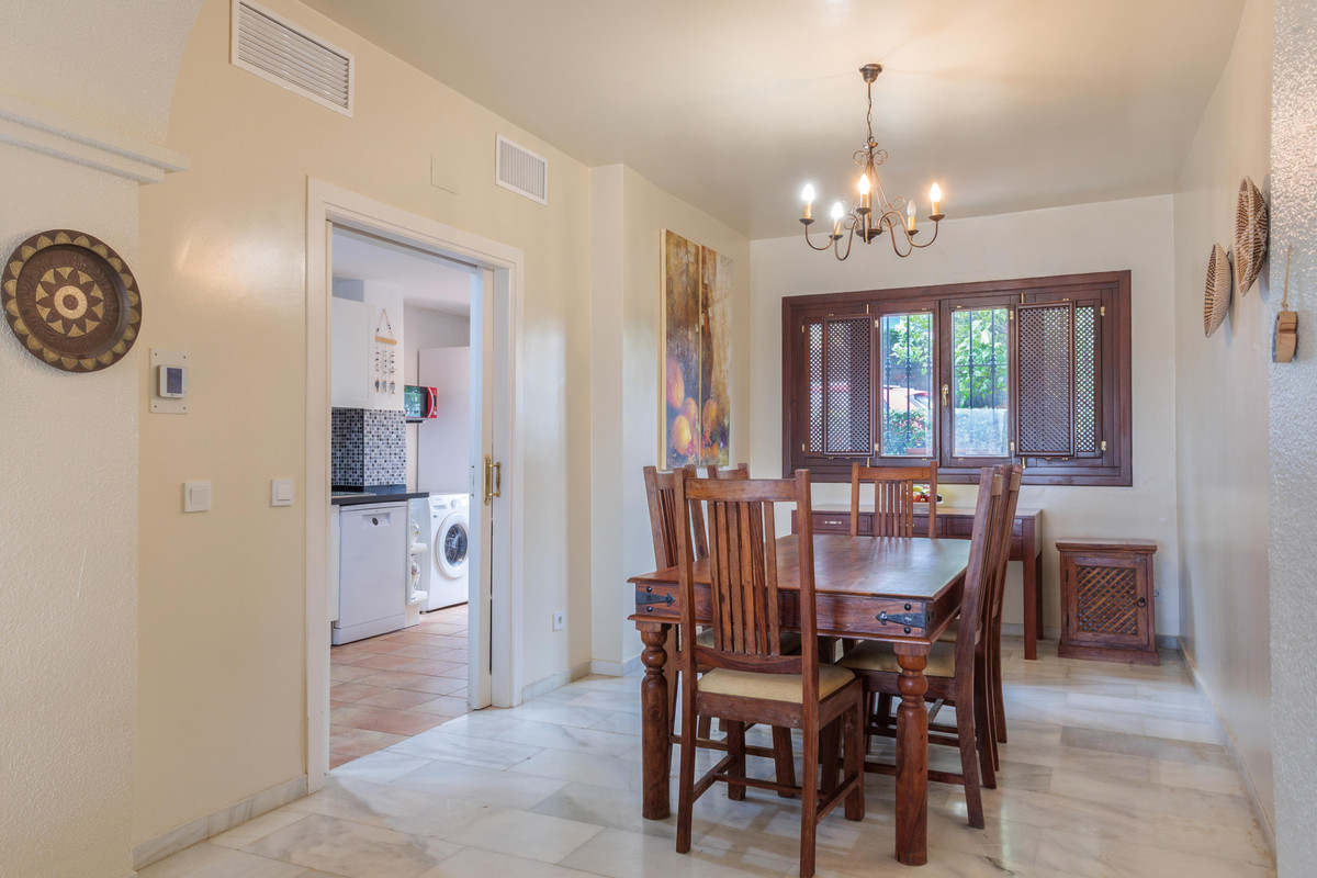 Huis te koop in La Duquesa | 3 slaapkamers H5300515