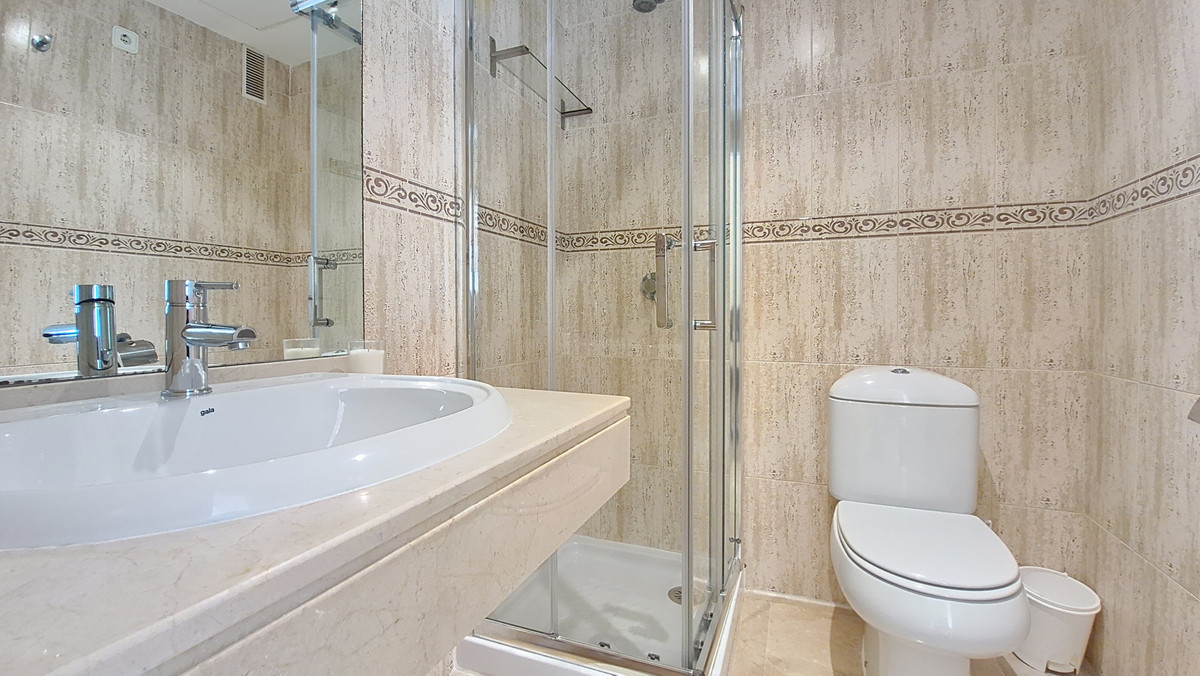 Appartement te koop in La Duquesa | 3 slaapkamers H5305423