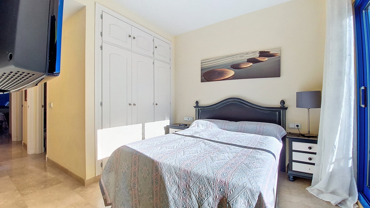 Appartement te koop in La Duquesa | 3 slaapkamers H5305423