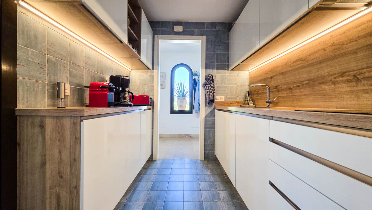 Property main view 33