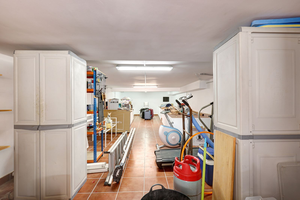 Huis te koop in La Duquesa | 4 slaapkamers H5324635