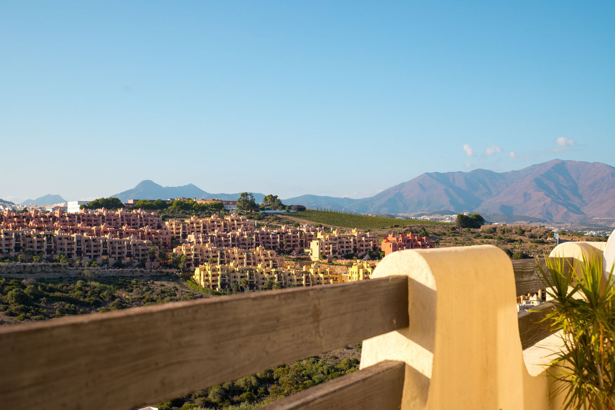 Appartement te koop in La Duquesa | 2 slaapkamers H5327371