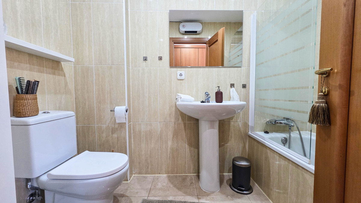 Appartement te koop in La Duquesa | 2 slaapkamers H5327782