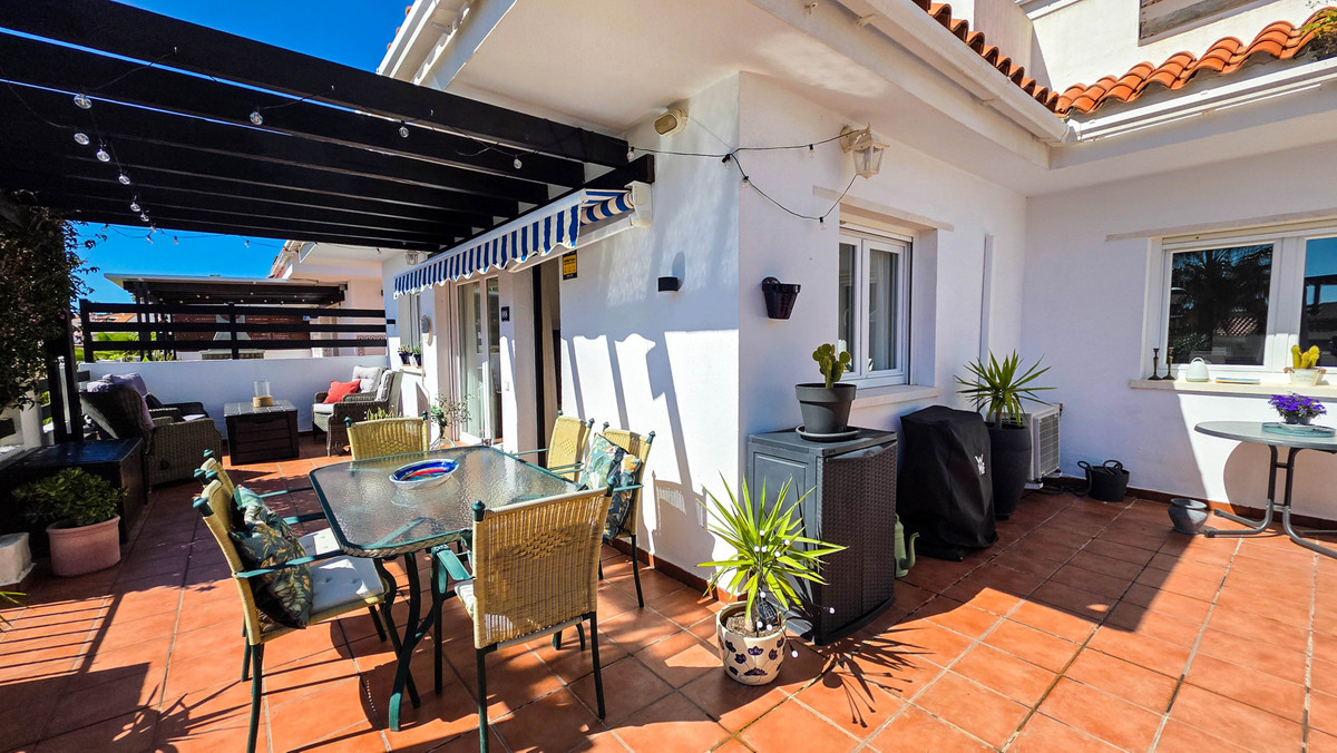 Appartement te koop in La Duquesa | 2 slaapkamers H5327782