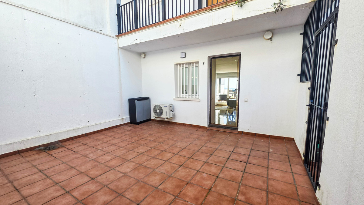Appartement te koop in La Duquesa | 2 slaapkamers H5329984