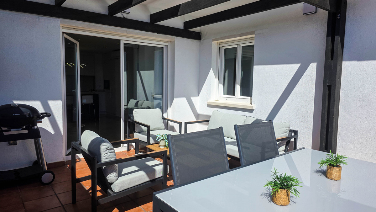 Appartement te koop in La Duquesa | 2 slaapkamers H5329984