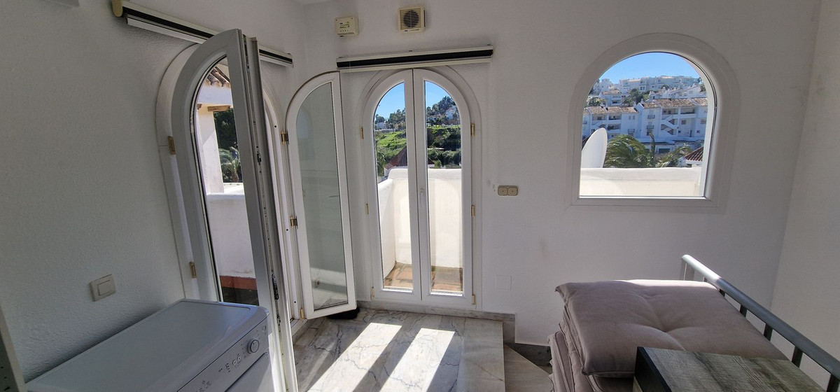 Huis te koop in La Duquesa | 3 slaapkamers H5333041