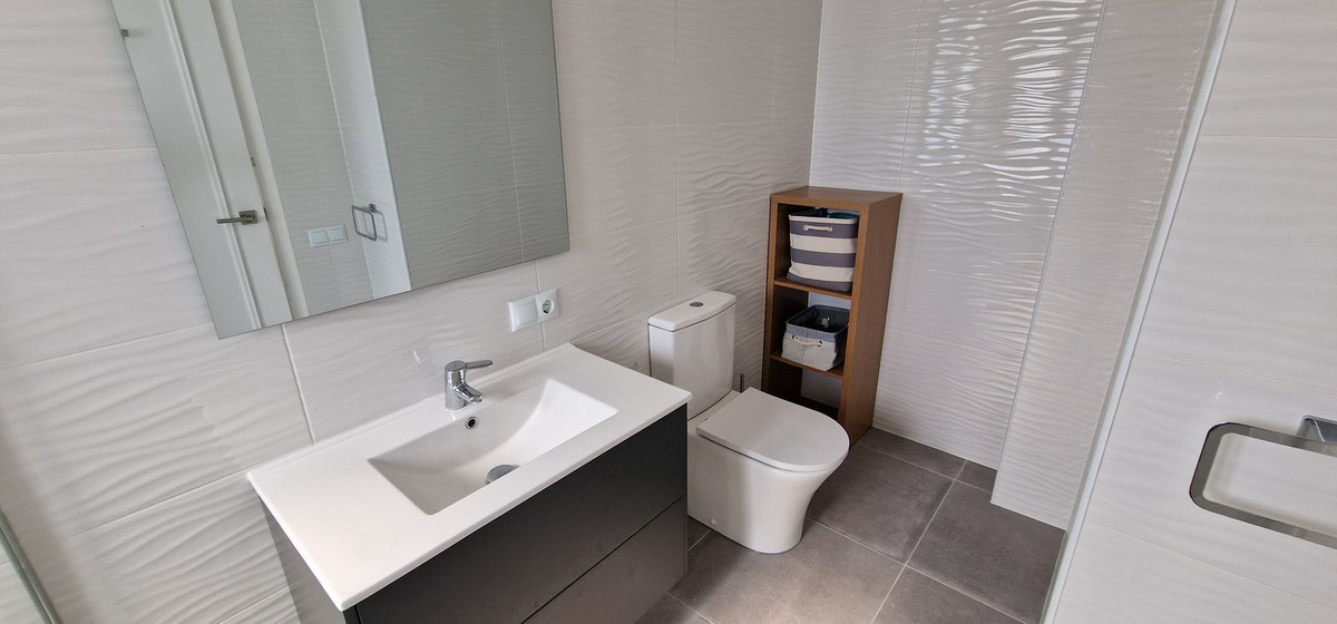 Huis te koop in La Duquesa | 3 slaapkamers H5333041