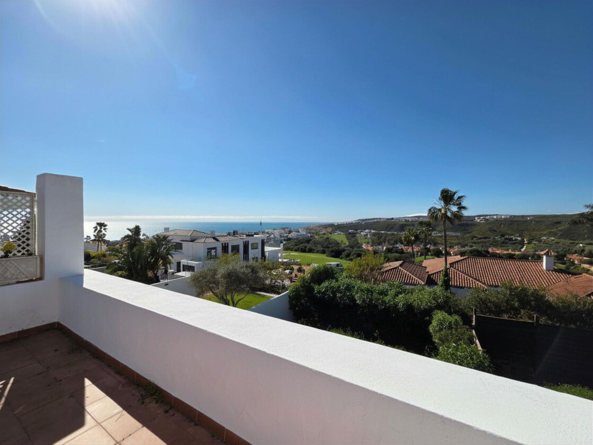 Huis te koop in La Duquesa | 3 slaapkamers H5336305