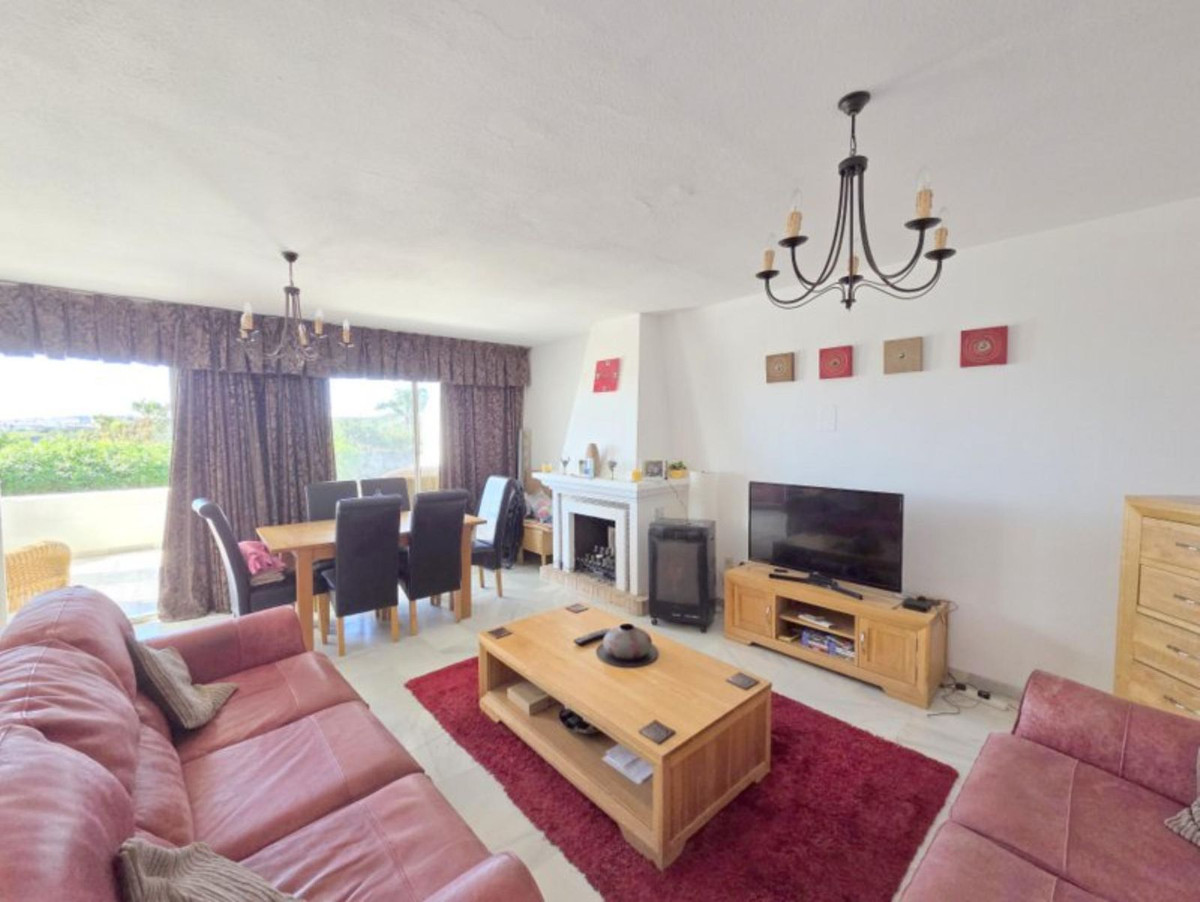 Huis te koop in La Duquesa | 3 slaapkamers H5336305