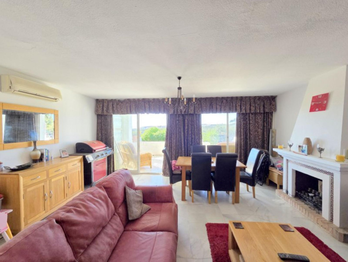 Huis te koop in La Duquesa | 3 slaapkamers H5336305