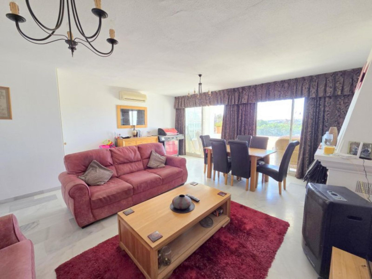 Huis te koop in La Duquesa | 3 slaapkamers H5336305