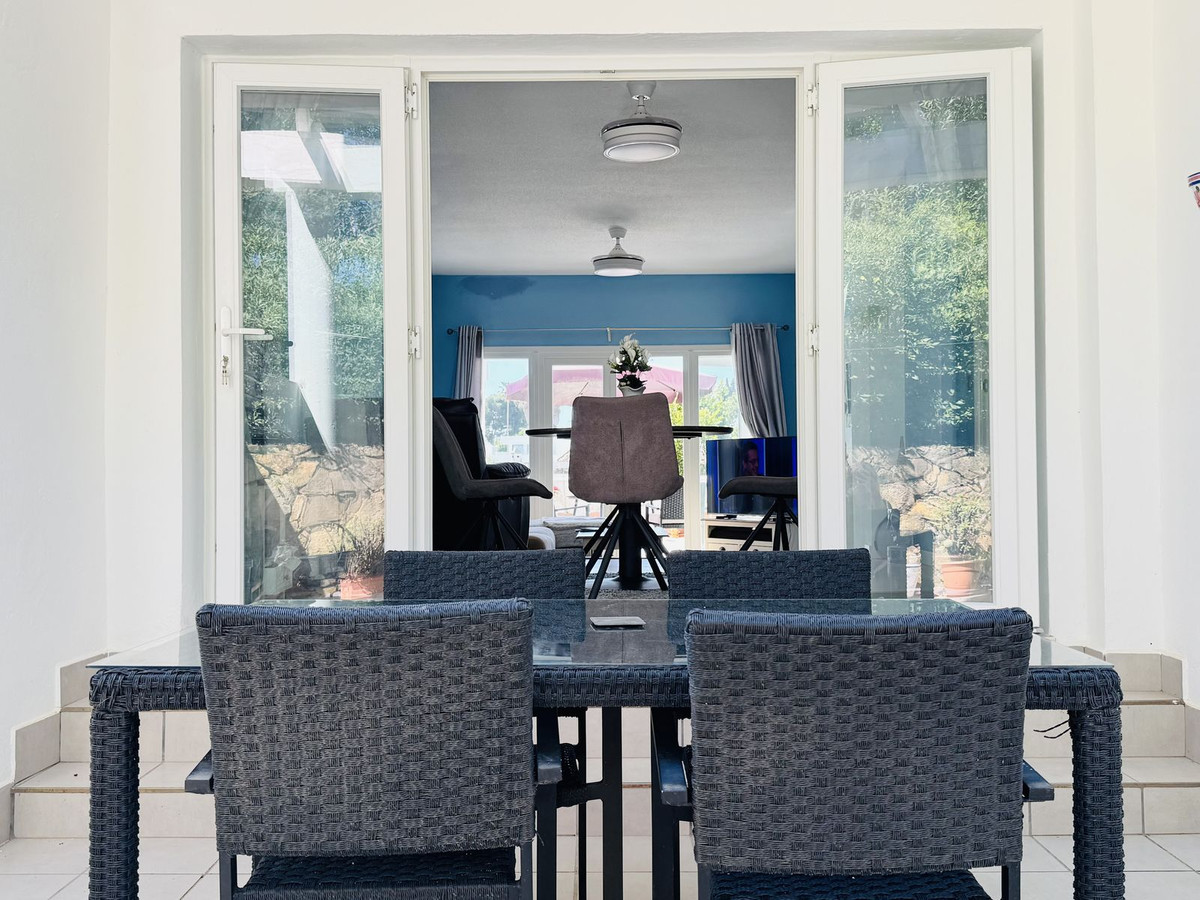 Huis te koop in La Duquesa | 4 slaapkamers H5338456