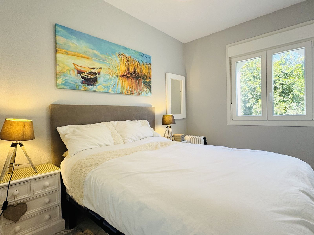 Huis te koop in La Duquesa | 4 slaapkamers H5338456