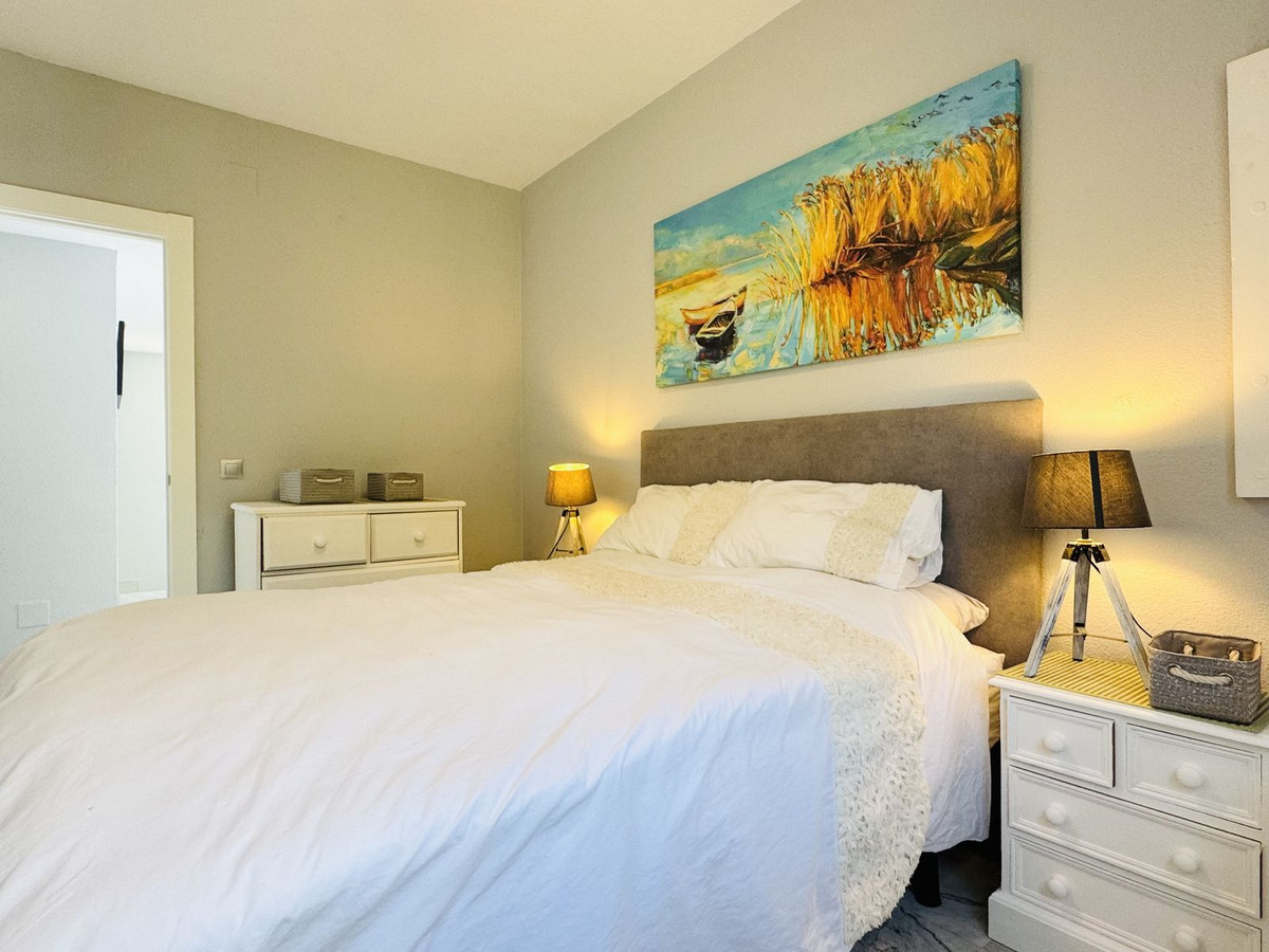 Huis te koop in La Duquesa | 4 slaapkamers H5338456