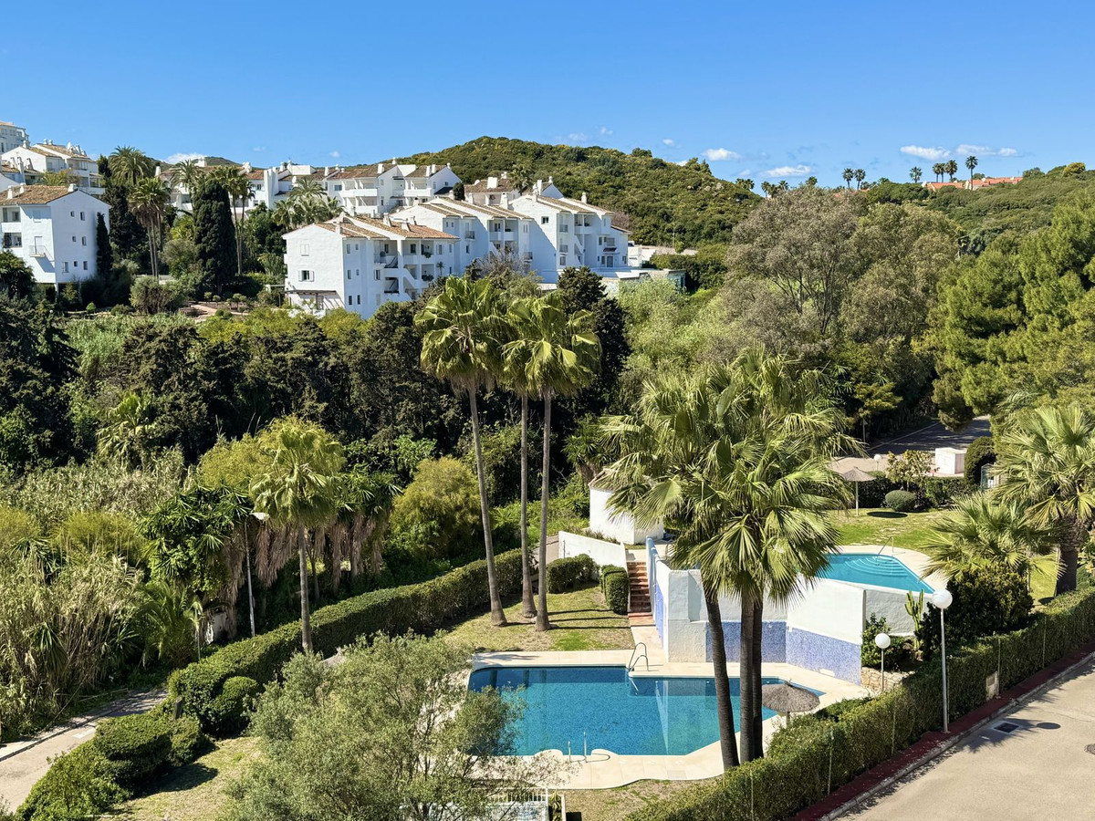 Huis te koop in La Duquesa | 4 slaapkamers H5338456