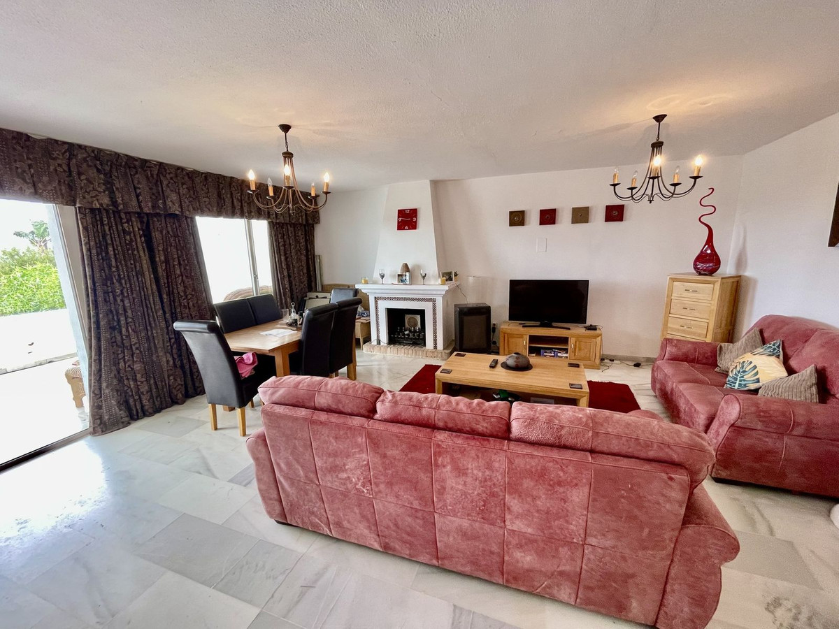 Huis te koop in La Duquesa | 3 slaapkamers H5340688