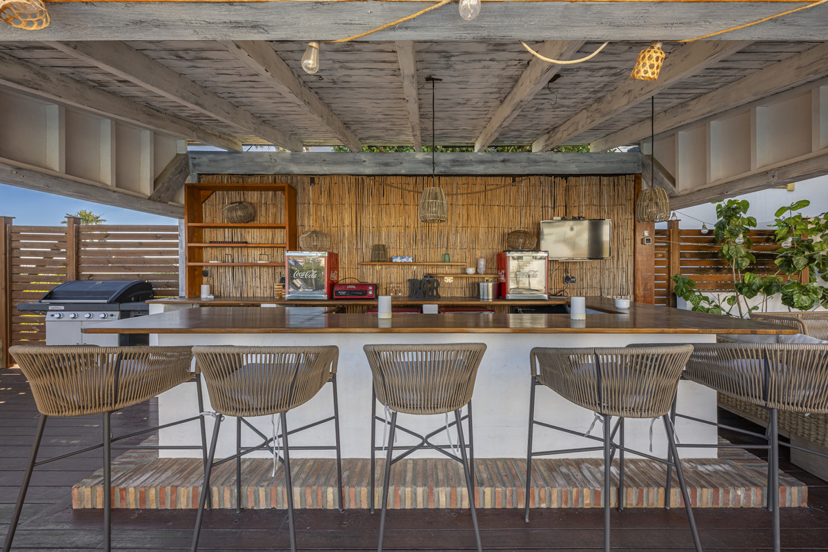 Huis te koop in La Duquesa | 6 slaapkamers H5358487