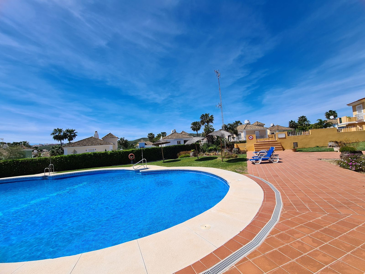 Huis te koop in La Duquesa | 3 slaapkamers H5359612