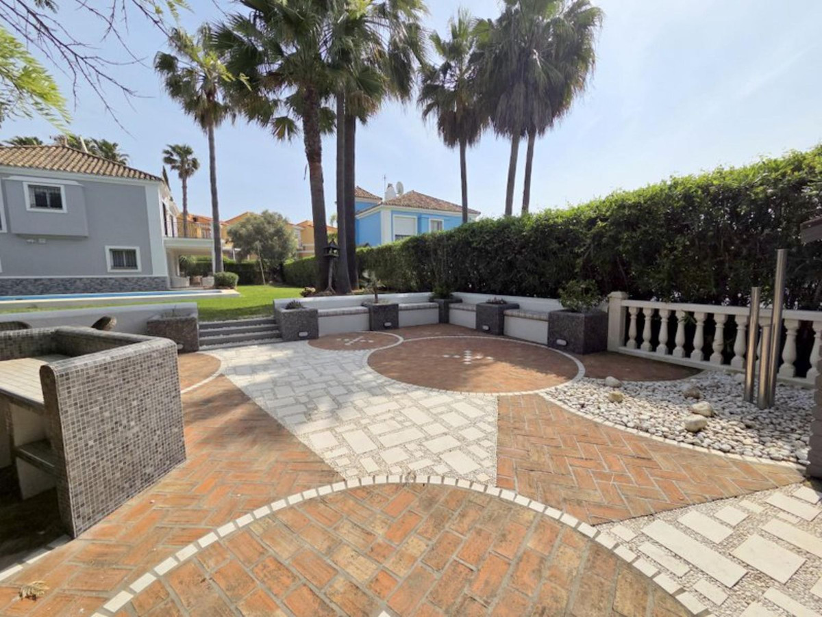 Property main view 36