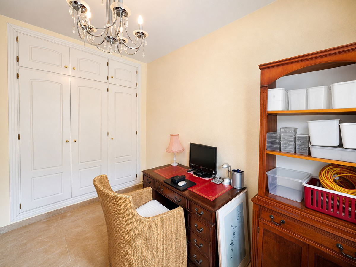 Huis te koop in La Duquesa | 3 slaapkamers H5374090