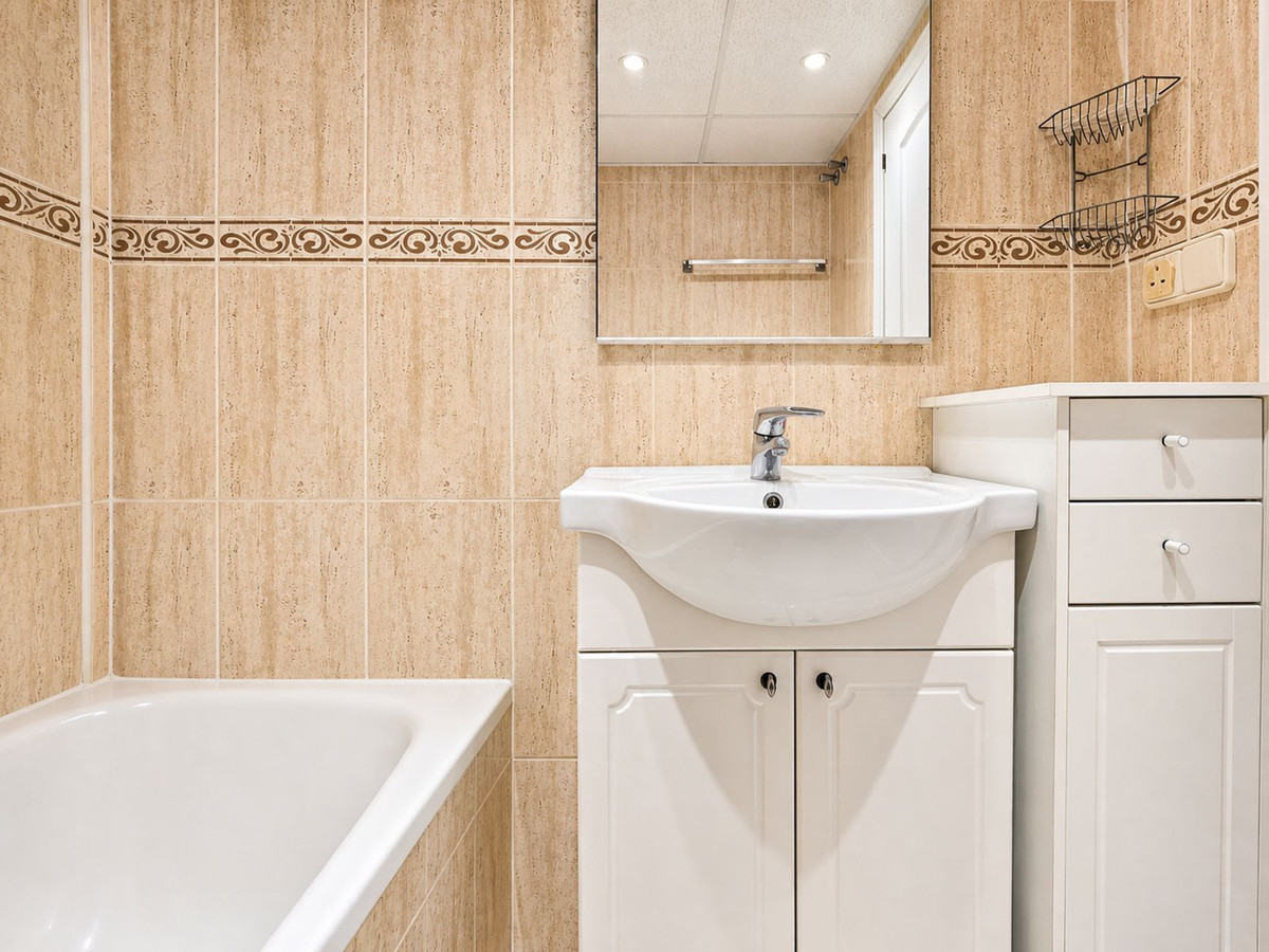 Huis te koop in La Duquesa | 3 slaapkamers H5374090