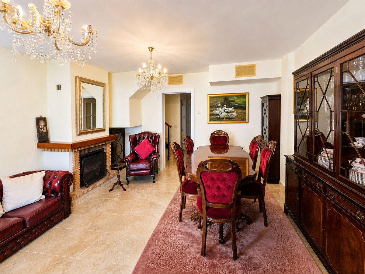 Huis te koop in La Duquesa | 3 slaapkamers H5374090
