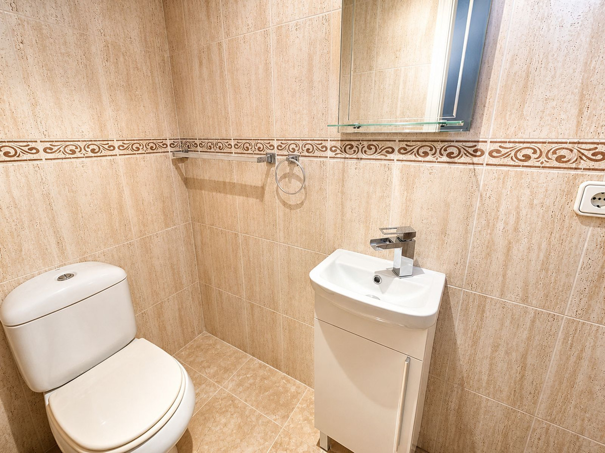 Huis te koop in La Duquesa | 3 slaapkamers H5374090
