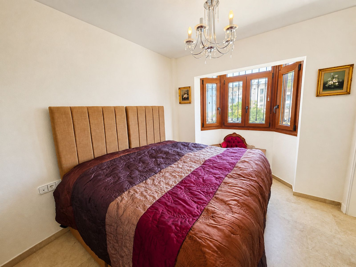 Huis te koop in La Duquesa | 3 slaapkamers H5374090