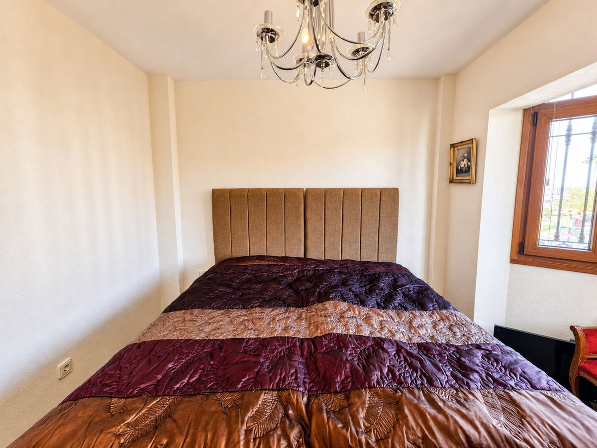 Huis te koop in La Duquesa | 3 slaapkamers H5374090