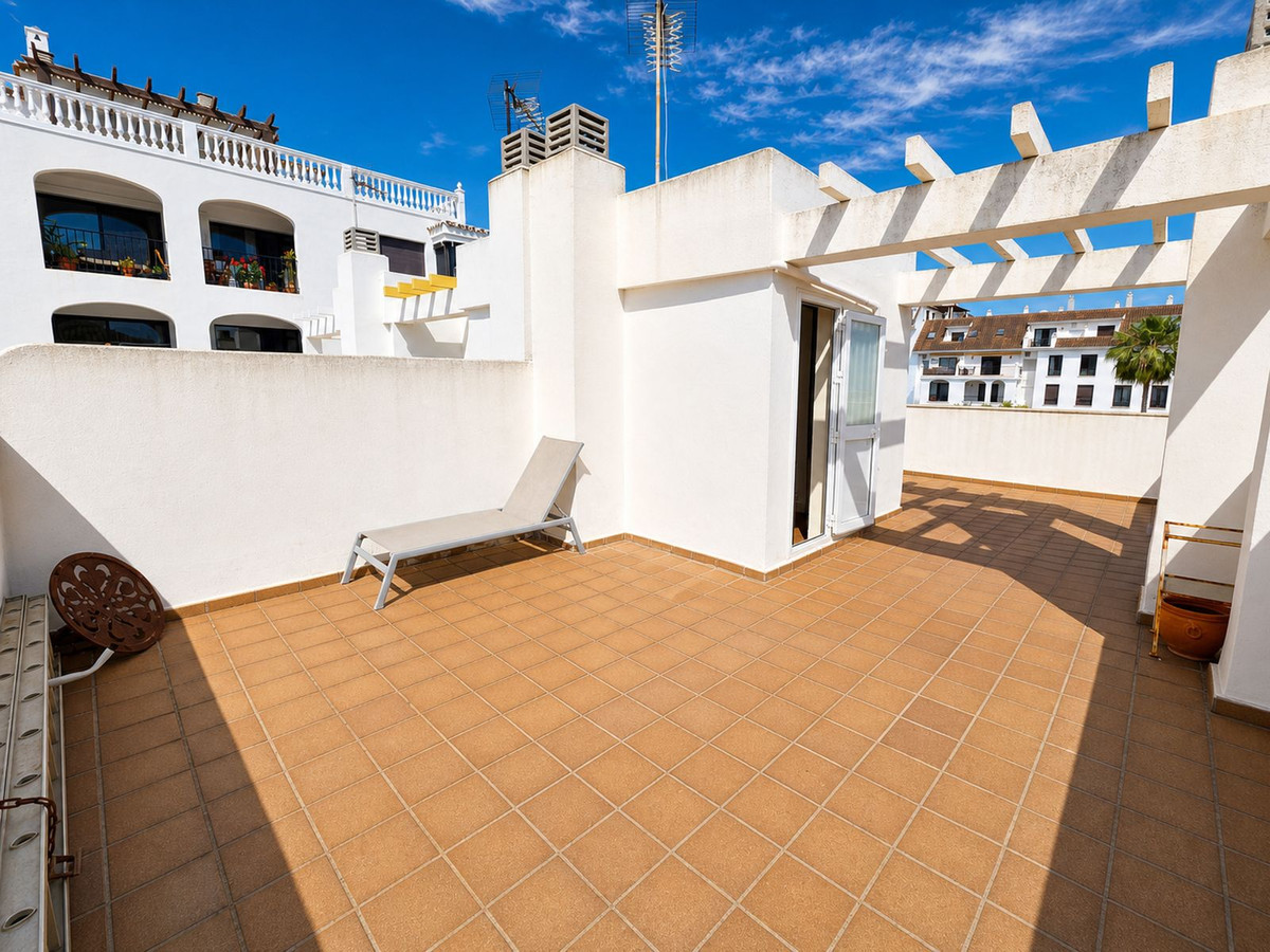 Huis te koop in La Duquesa | 3 slaapkamers H5374090