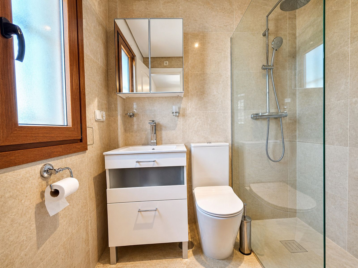 Huis te koop in La Duquesa | 3 slaapkamers H5374090
