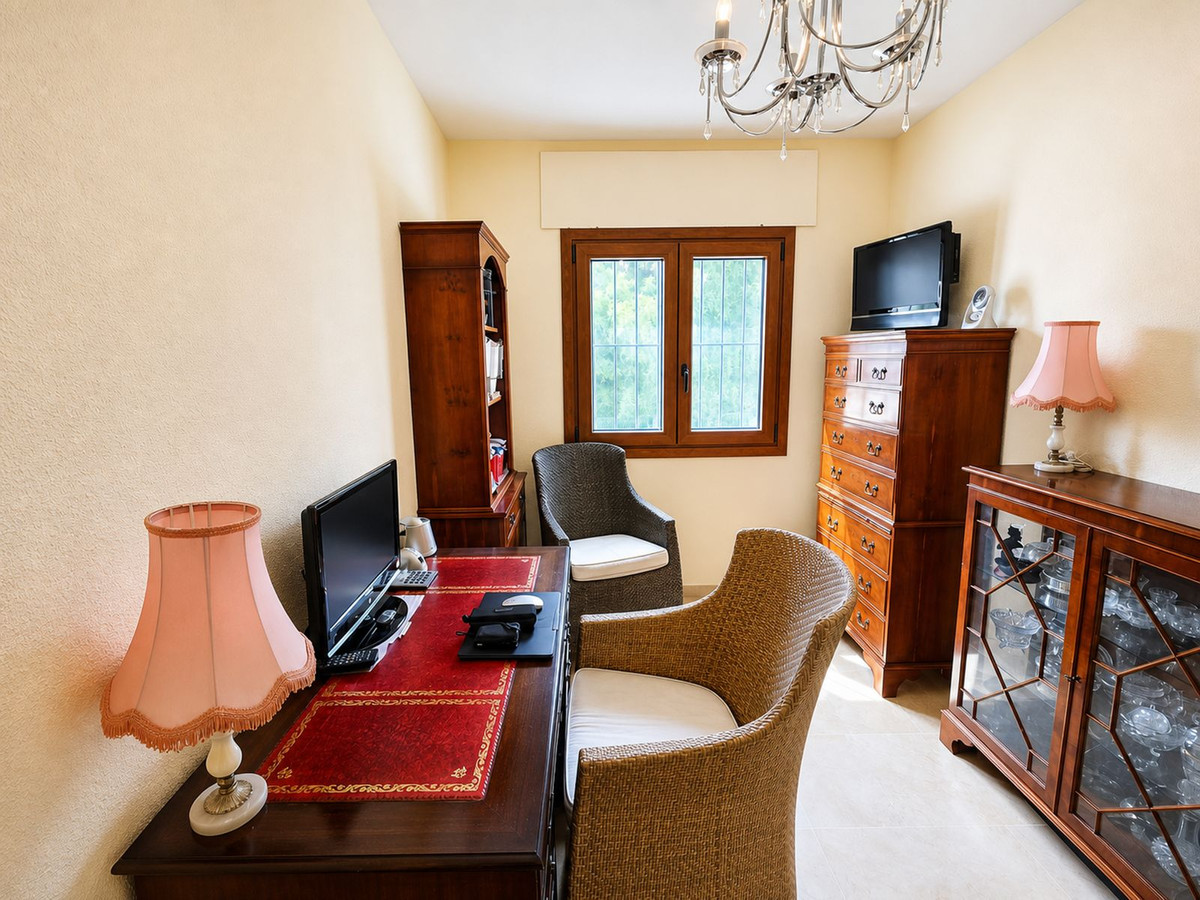 Huis te koop in La Duquesa | 3 slaapkamers H5374090