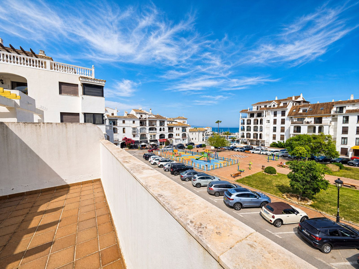 Huis te koop in La Duquesa | 3 slaapkamers H5374090