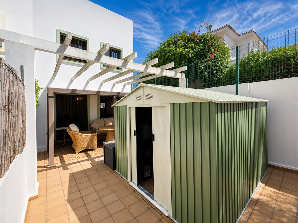 Huis te koop in La Duquesa | 3 slaapkamers H5374090