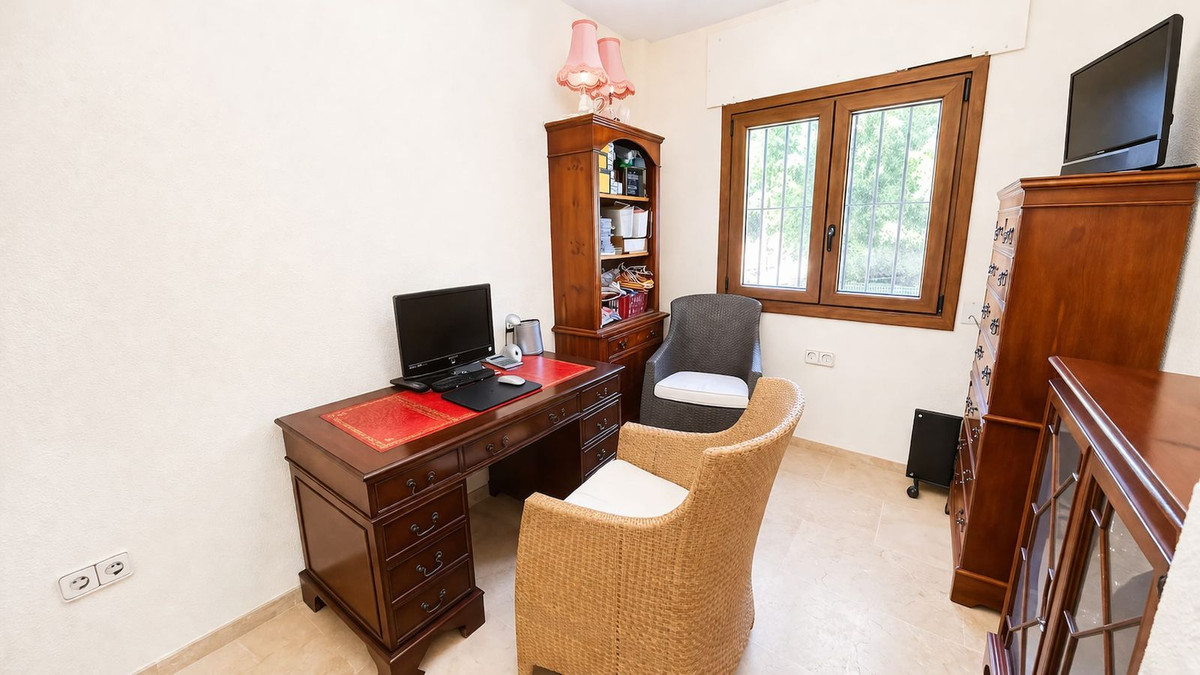 Huis te koop in La Duquesa | 3 slaapkamers H5374543