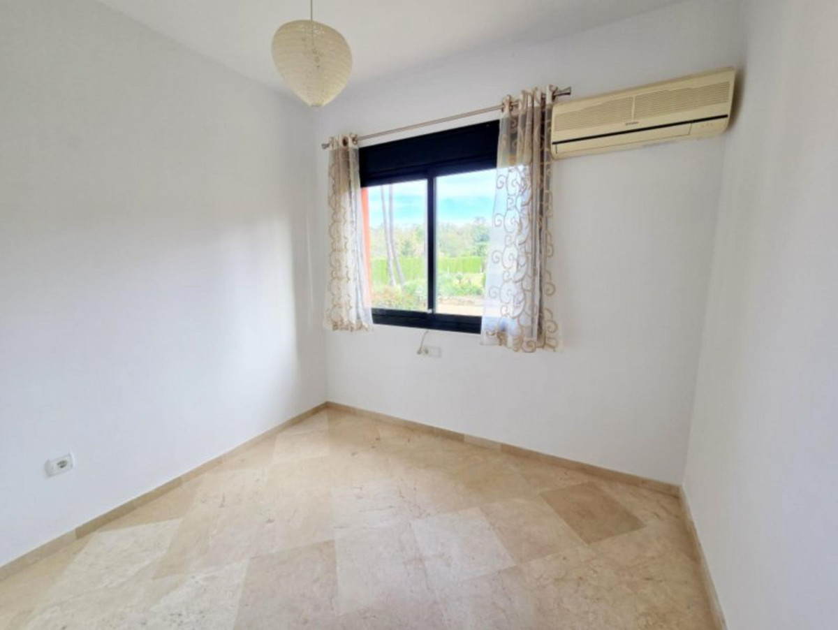 Huis te koop in La Duquesa | 3 slaapkamers H5374774