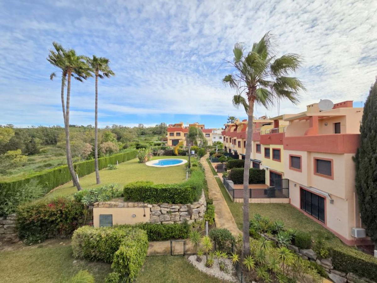Huis te koop in La Duquesa | 3 slaapkamers H5374774