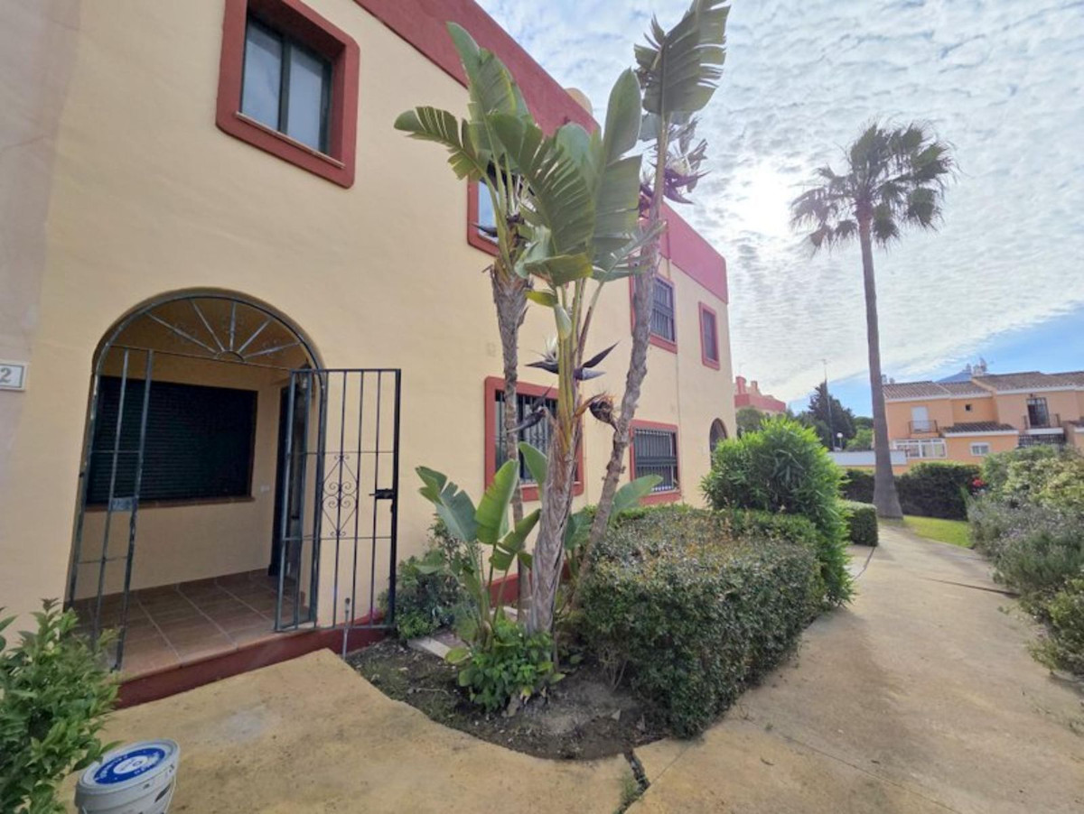 Huis te koop in La Duquesa | 3 slaapkamers H5374774