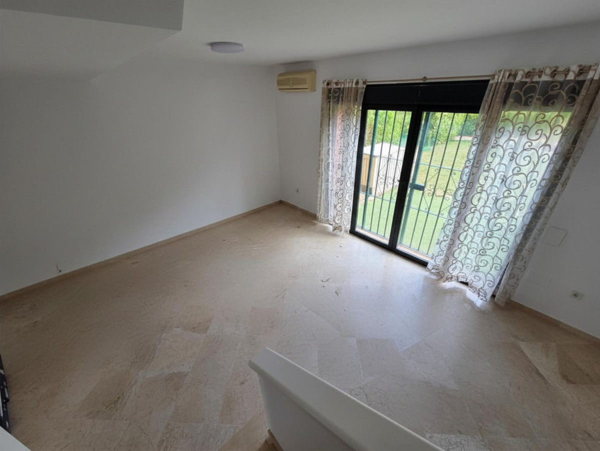 Huis te koop in La Duquesa | 3 slaapkamers H5374774
