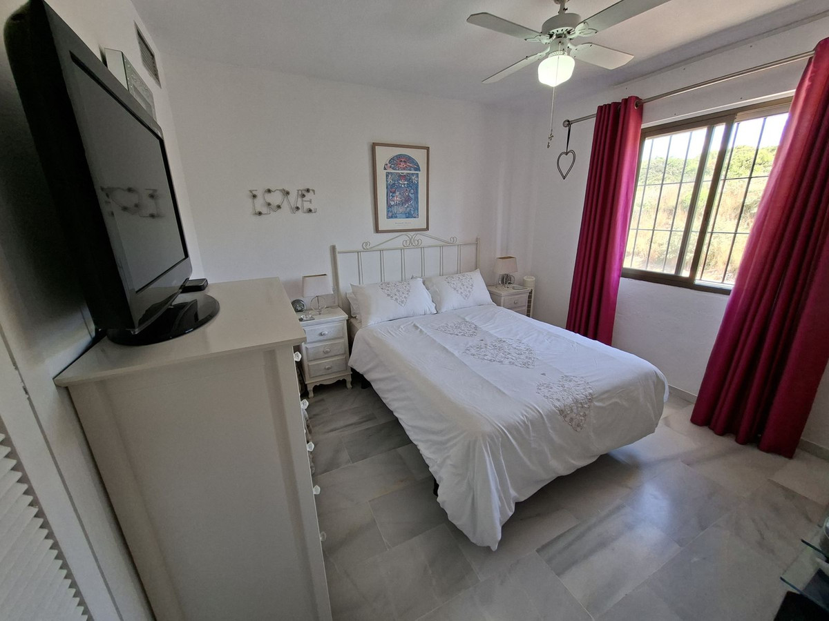 Huis te koop in La Duquesa | 3 slaapkamers H5374822