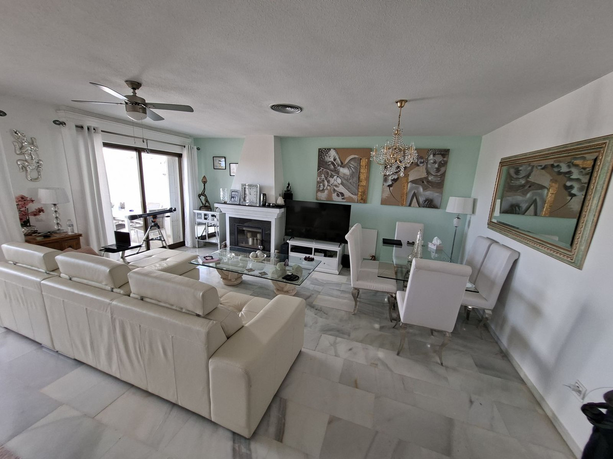 Huis te koop in La Duquesa | 3 slaapkamers H5374822