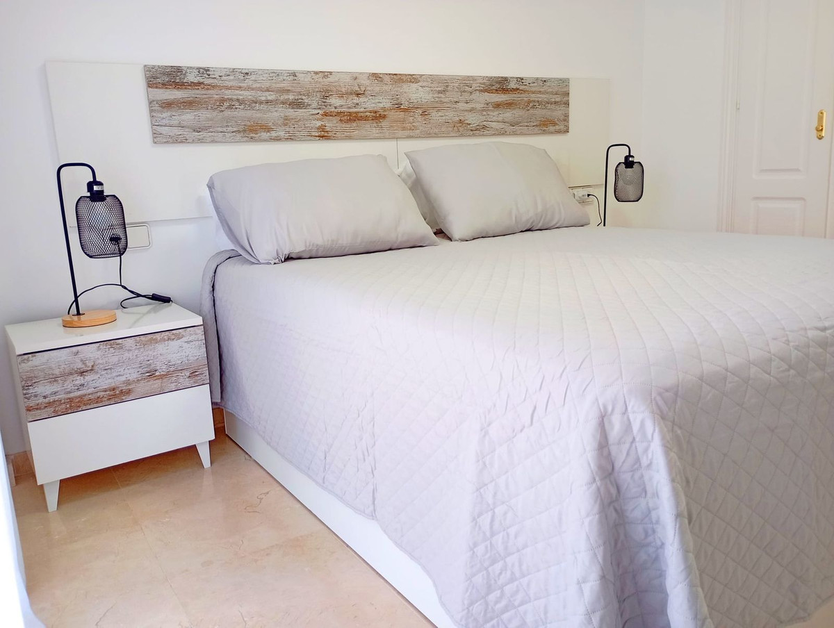 Appartement te koop in La Duquesa | 2 slaapkamers H5378923