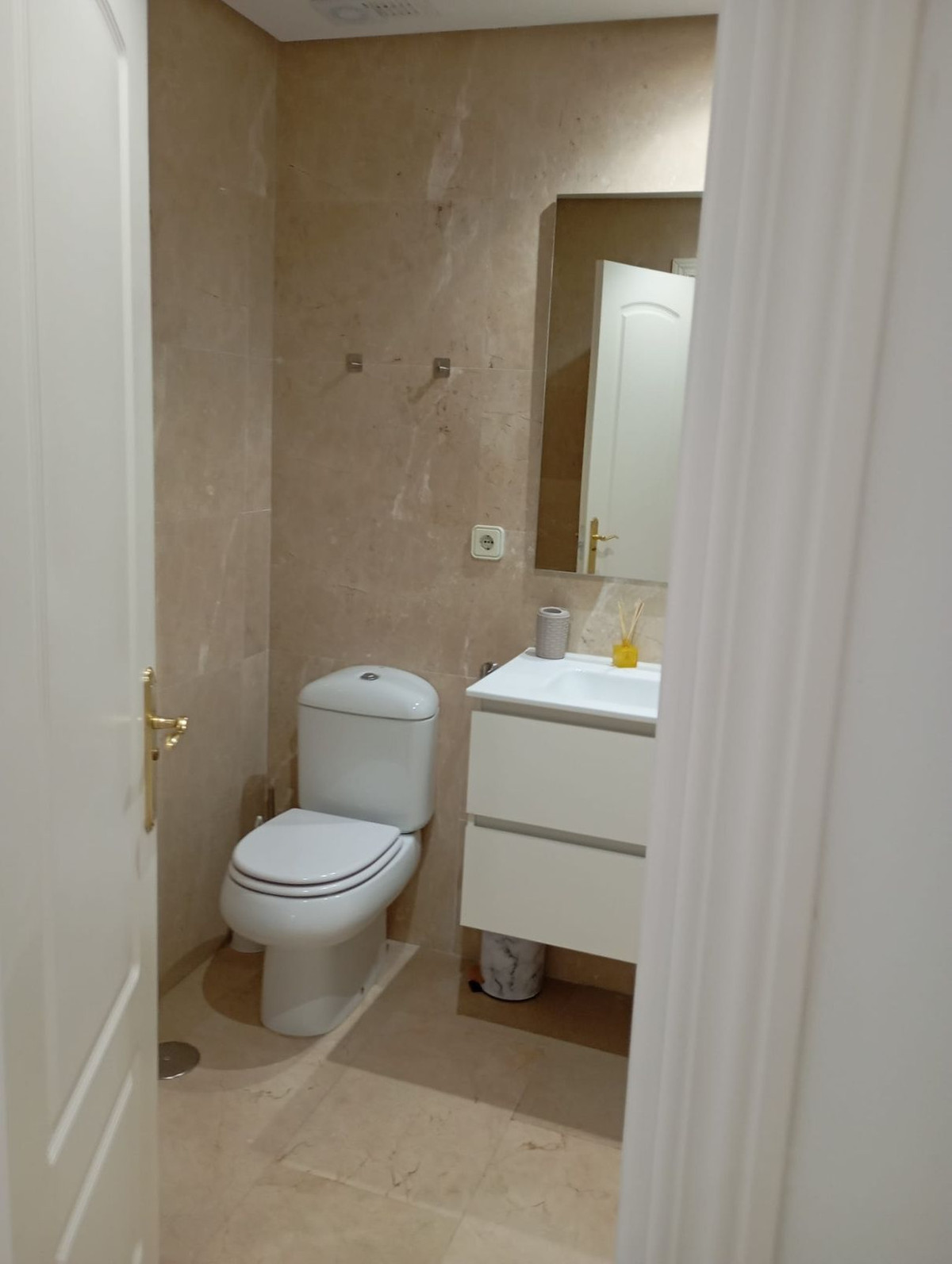 Appartement te koop in La Duquesa | 2 slaapkamers H5378923