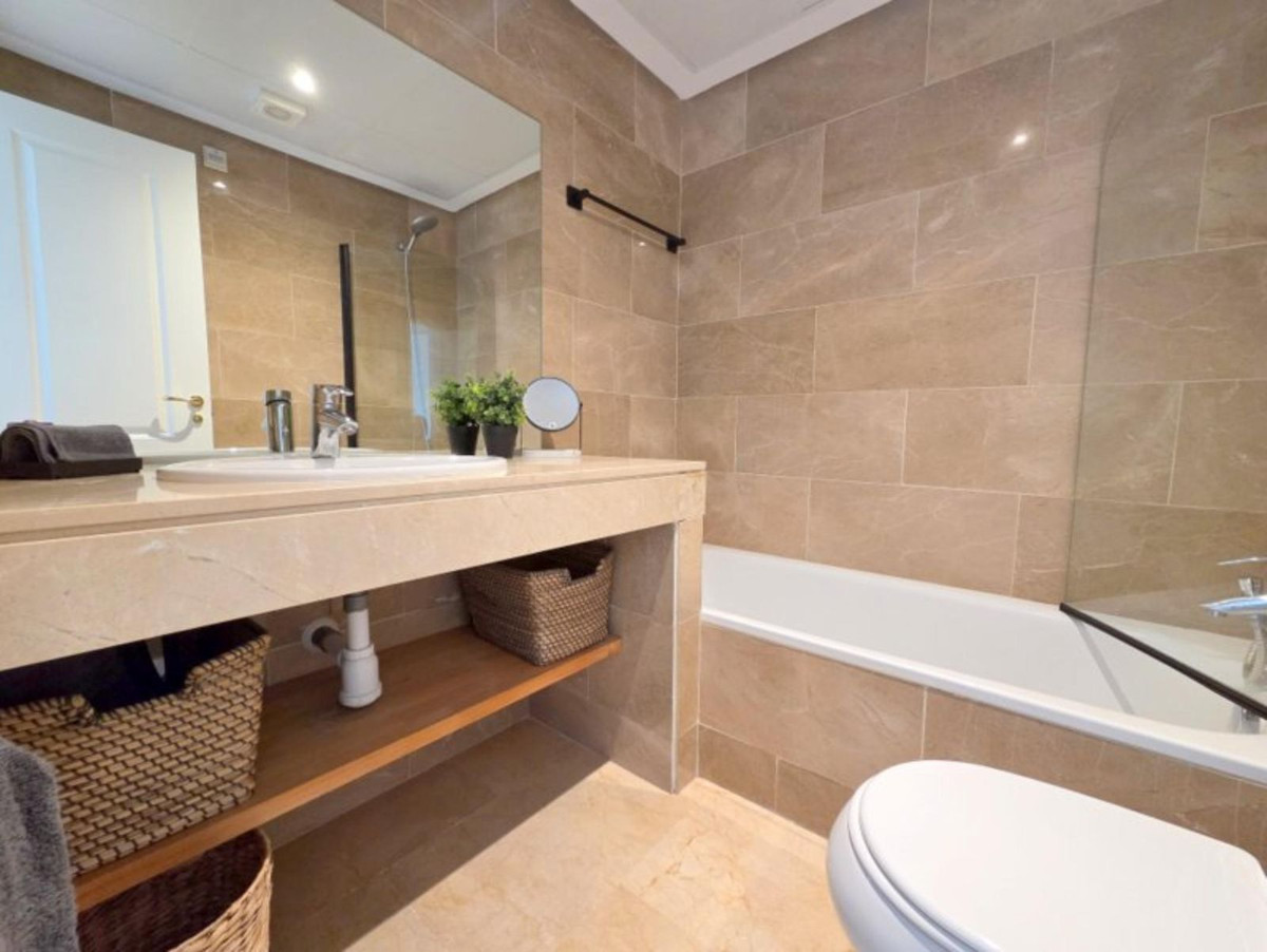Appartement te koop in La Duquesa | 2 slaapkamers H5386798