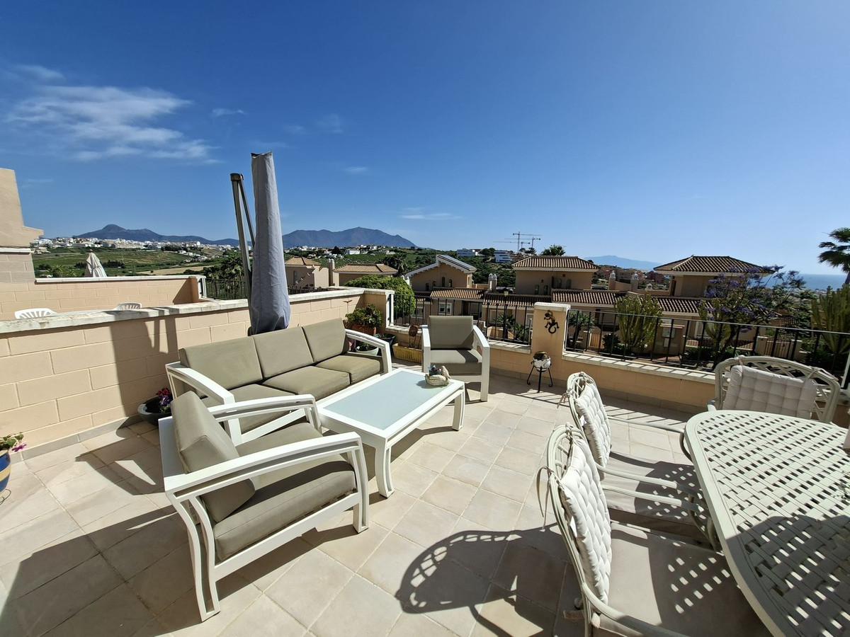 Huis te koop in La Duquesa | 3 slaapkamers H5388025