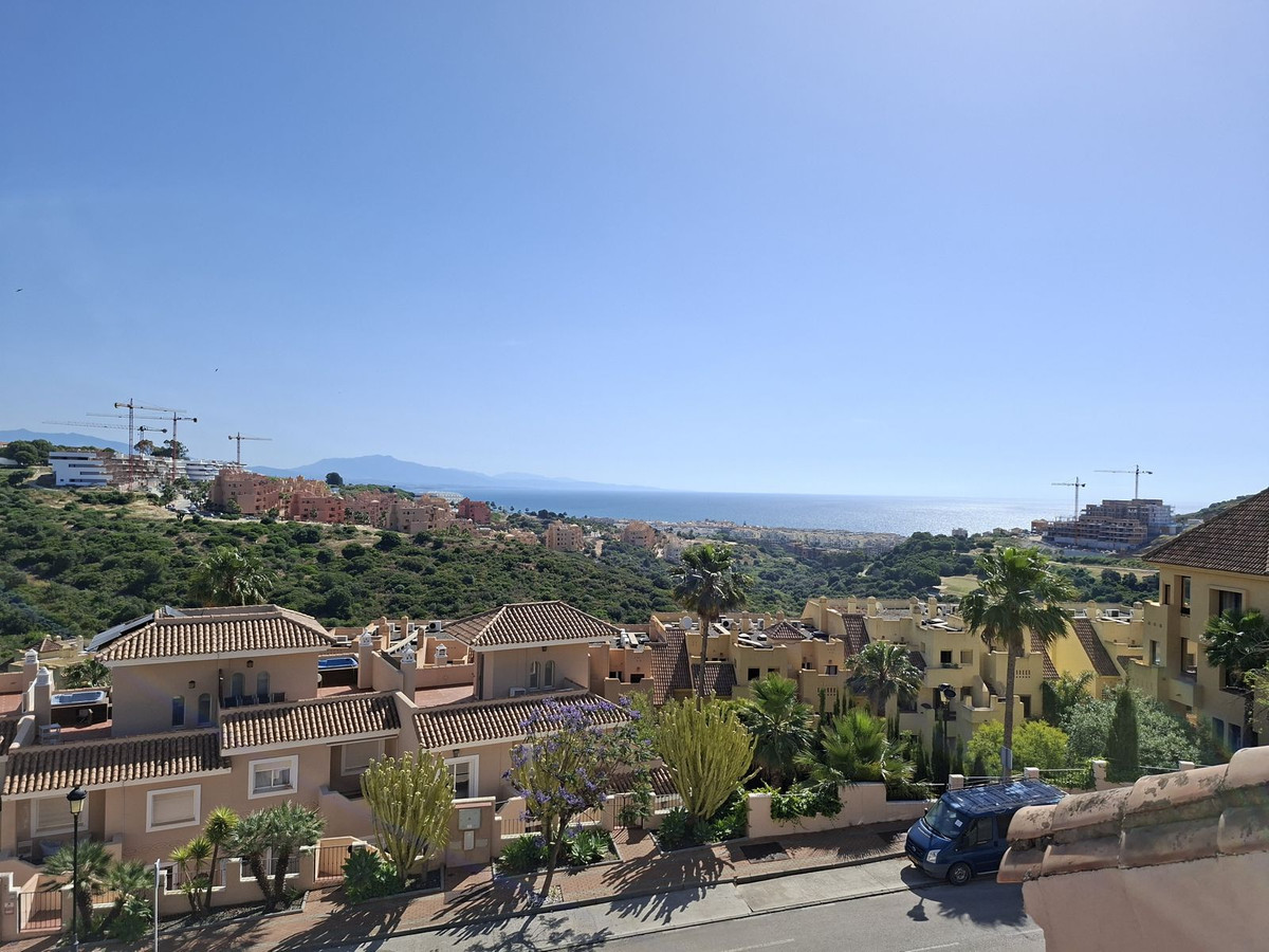 Huis te koop in La Duquesa | 3 slaapkamers H5388025
