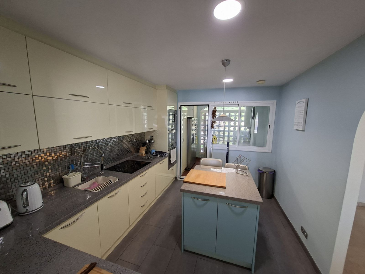 Huis te koop in La Duquesa | 3 slaapkamers H5388025