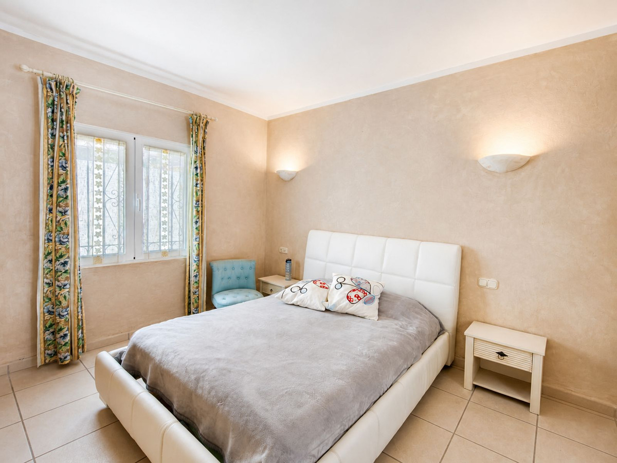 Huis te koop in La Duquesa | 3 slaapkamers H5397721